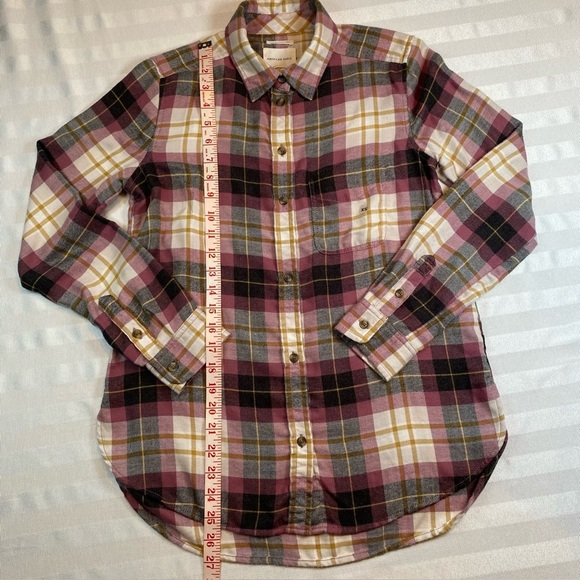 American Eagle Boyfriend Fit Flannel Shirt Women’s XS Mauve Black Plaid NWOT - Picture 9 of 13